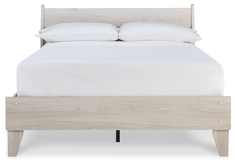 Socalle Panel Platform Bed