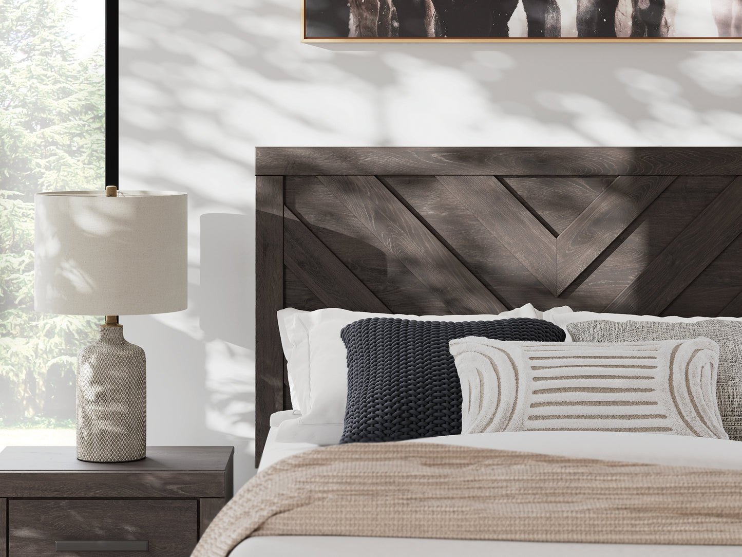 Prendonea Panel Bed