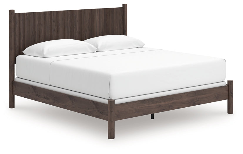 Pamytta Panel Bed