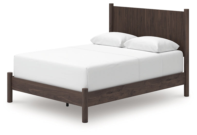 Pamytta Panel Bed