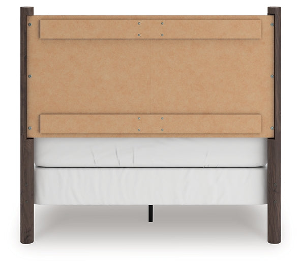 Pamytta Panel Bed
