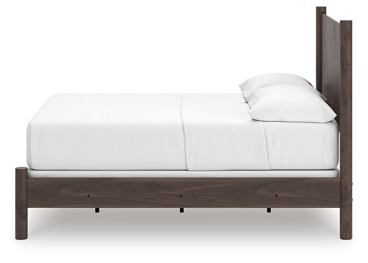 Pamytta Panel Bed