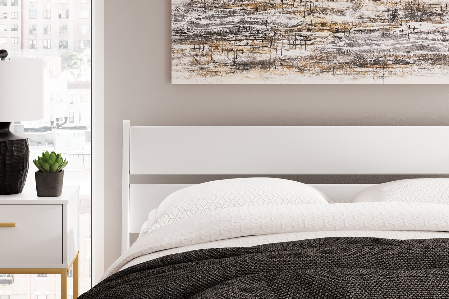 Socalle Panel Platform Bed
